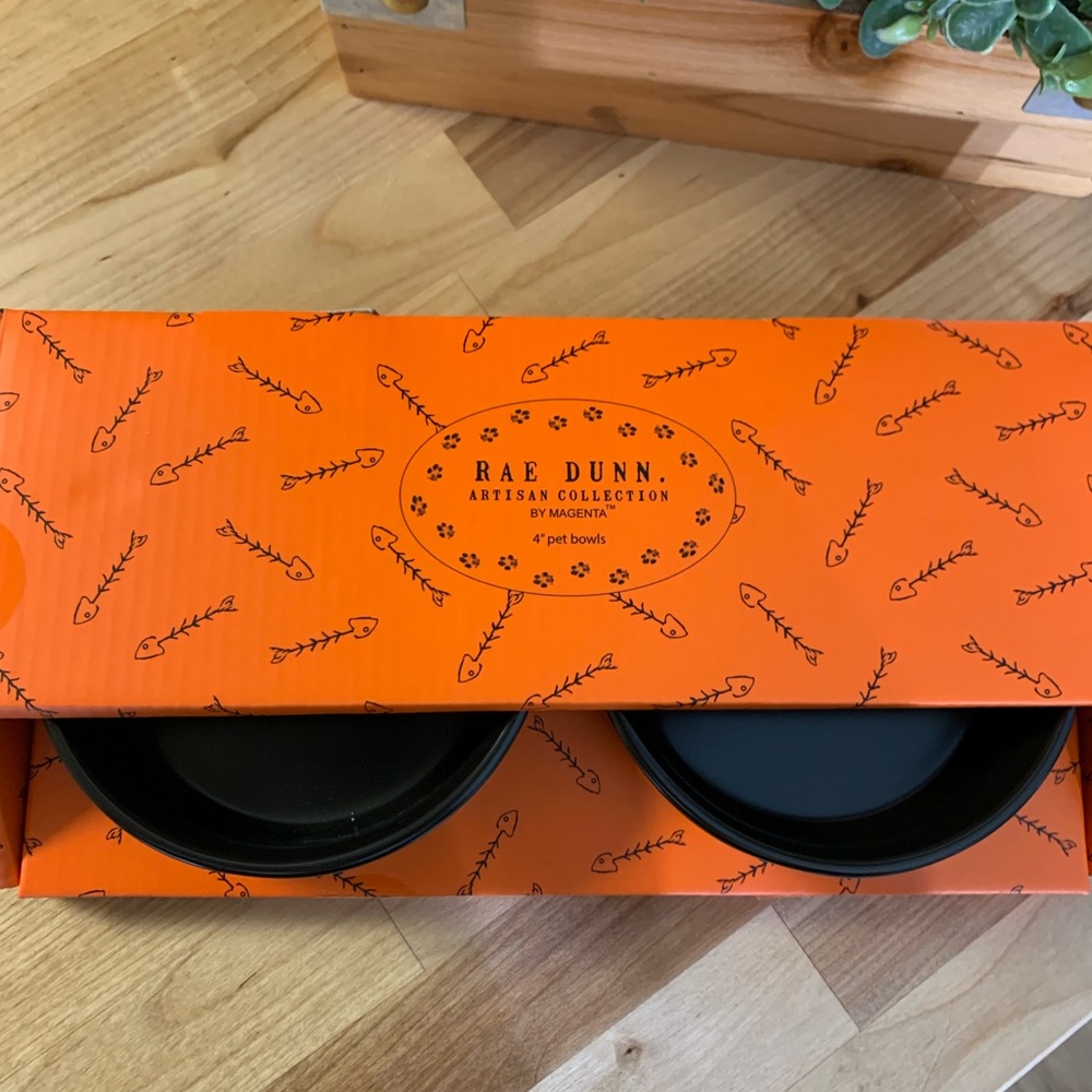Rae Dunn “WICKED” & “CUTE” LL Black Pet Bowl Set NWT - Picture 5 of 9